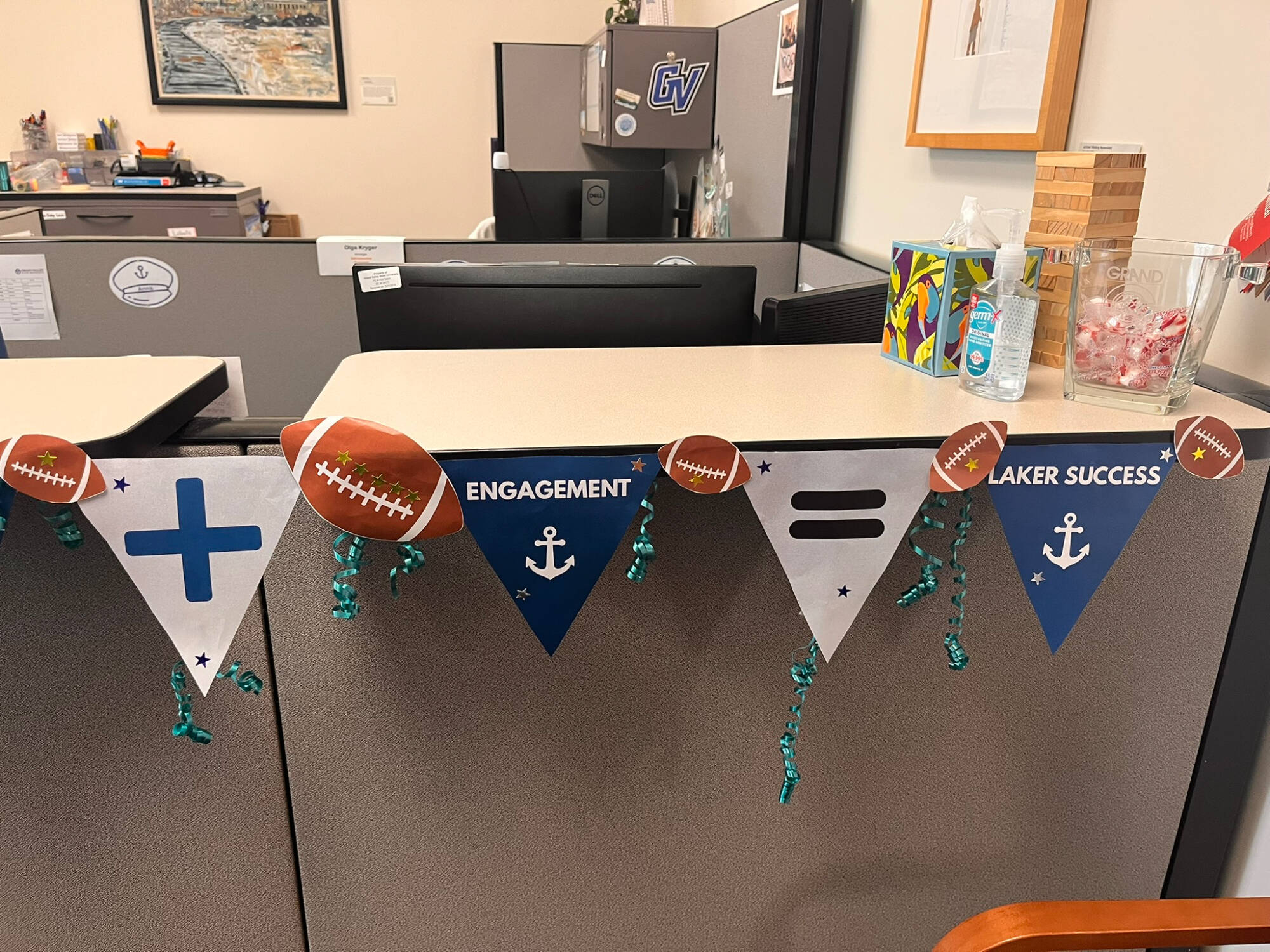 Photo of homecoming decorations